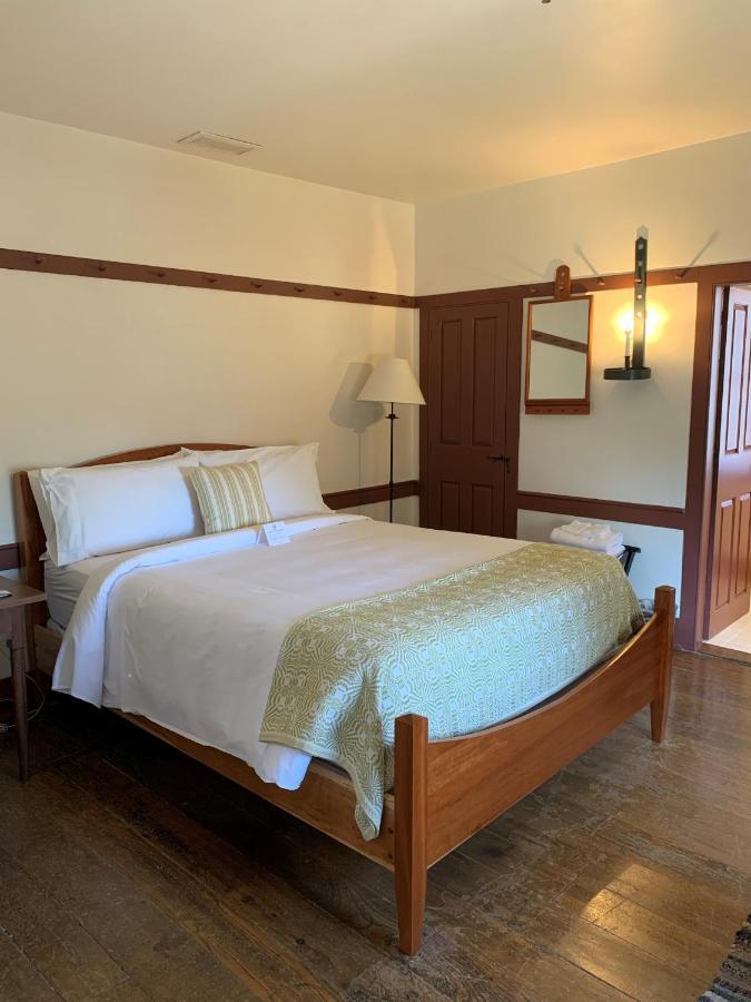 Shaker Village Of Pleasant Hill Harrodsburg Экстерьер фото