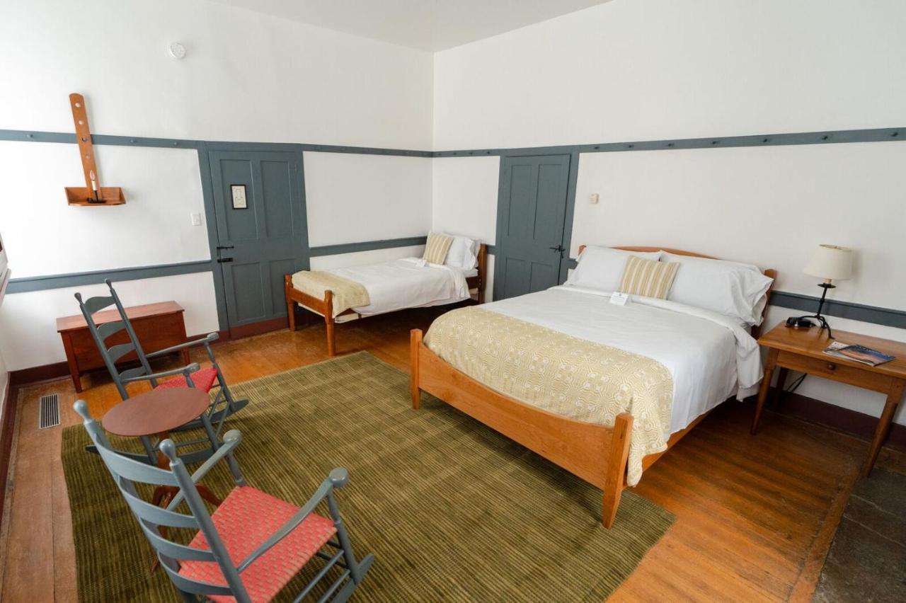 Shaker Village Of Pleasant Hill Harrodsburg Экстерьер фото