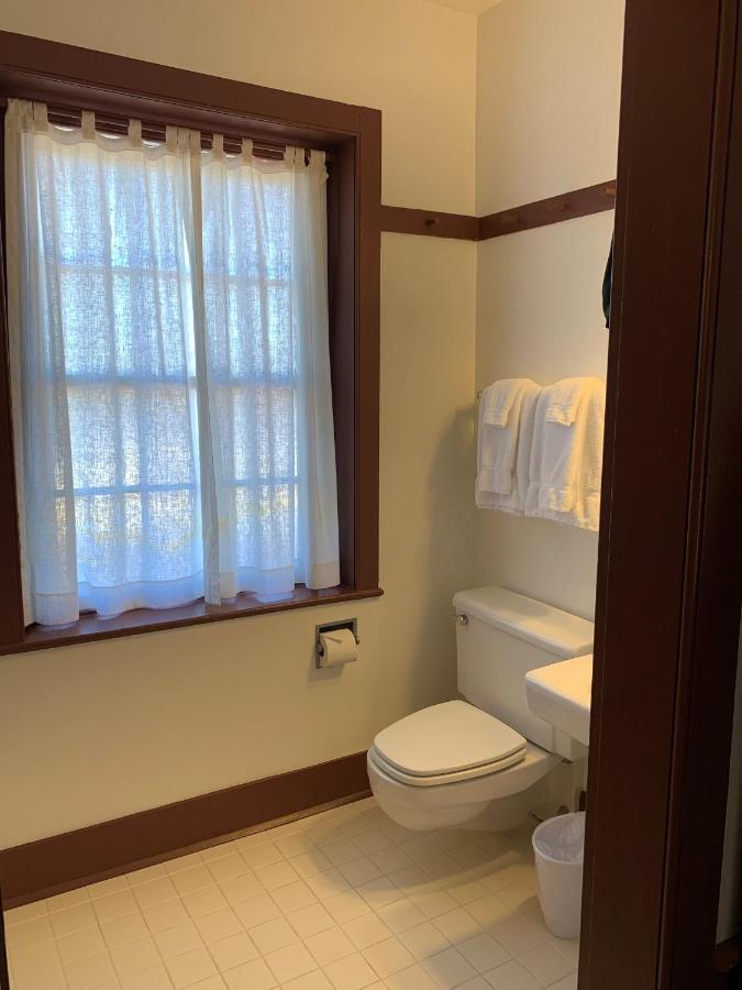 Shaker Village Of Pleasant Hill Harrodsburg Экстерьер фото