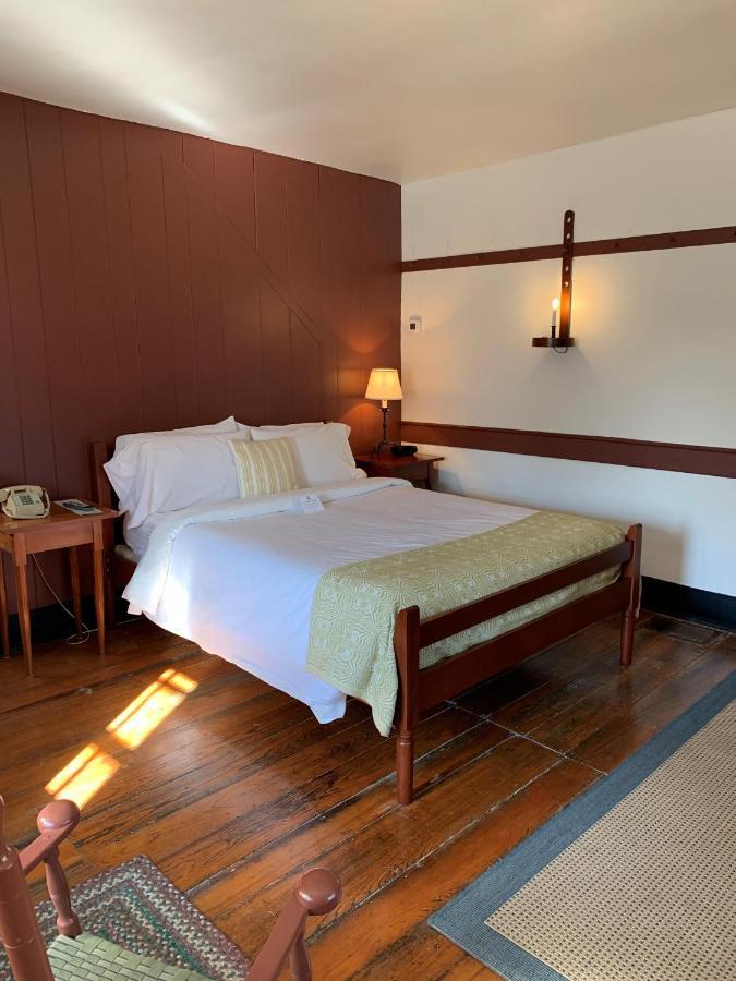 Shaker Village Of Pleasant Hill Harrodsburg Экстерьер фото